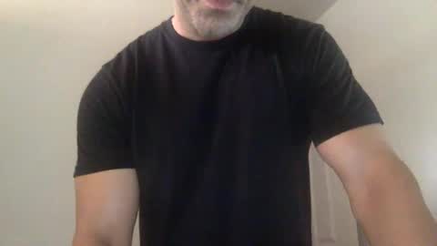 Snapshot of markk702 chatting on 10/10/25, 05:45 markk702 online show from 10/10/25, 05:45