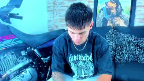 Sebastian online show from 01/18/25, 11:33