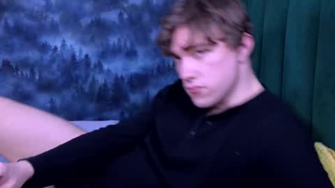 Snapshot of markshot_ chatting on 12/02/25, 05:30 markshot_ online show from 12/02/25, 05:30