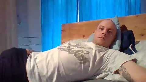 markus_7 online show from 02/17/25, 11:44