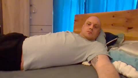 markus_7 online show from 02/12/26, 07:58