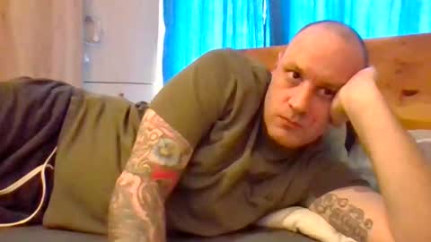 markus_7 online show from 04/25/26, 11:02