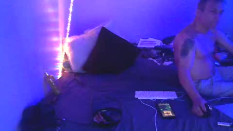 Snapshot of markymark101825061 chatting on 01/10/25, 01:53 markymark101825061 online show from 01/10/25, 01:53