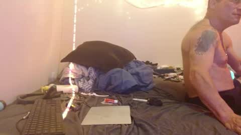 Snapshot of markymark101825061 chatting on 01/28/25, 09:51 markymark101825061 online show from 01/28/25, 09:51