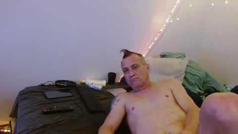 Snapshot of markymark101825061 chatting on 02/11/25, 06:08 markymark101825061 online show from 02/11/25, 06:08