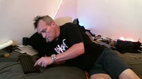 Snapshot of markymark515 chatting on 03/07/25, 10:13 MarkyMark7169 online show from 03/07/25, 10:13