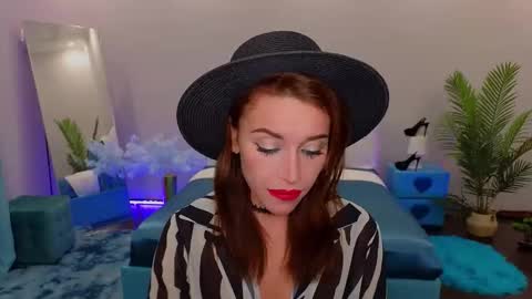 Snapshot of marladewis chatting on 09/20/25, 02:18 MarlaDewis online show from 09/20/25, 02:18