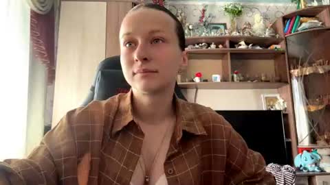 Lena online show from 06/27/26, 05:45