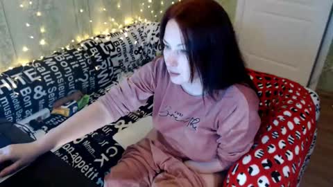 MarleneLue online show from 02/15/25, 03:39