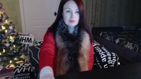 MarleneXDietrich online show from 12/28/24, 02:21