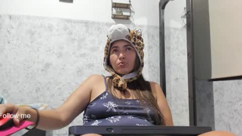 Snapshot of marly7890 chatting on 11/29/25, 01:19 marly online show from 11/29/25, 01:19