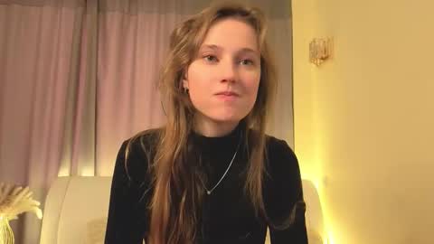 Snapshot of marquitamergel chatting on 02/21/26, 10:05 Andriella online show from 02/21/26, 10:05