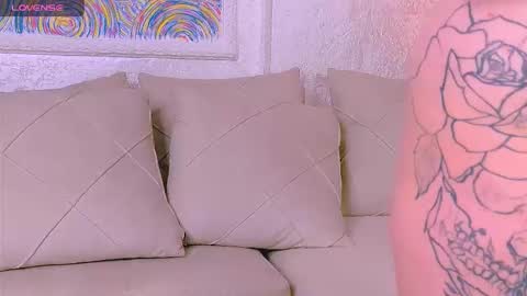 Mari online show from 09/14/25, 04:44