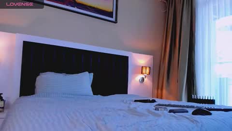 Mari online show from 11/06/25, 08:04