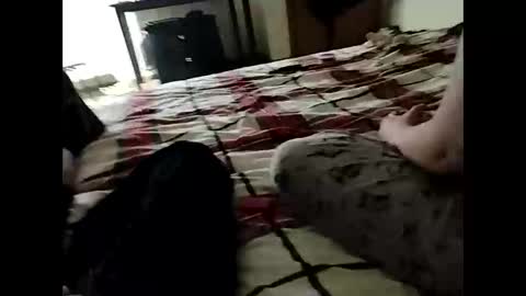 Snapshot of marriedcouple929 chatting on 11/19/25, 10:59 marriedcouple929 online show from 11/19/25, 10:59