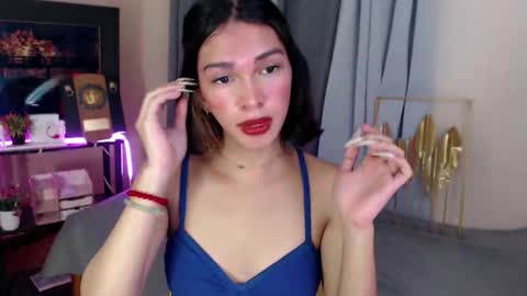 Snapshot of marryme_leixx chatting on 03/17/26, 01:47 LEIXX online show from 03/17/26, 01:47