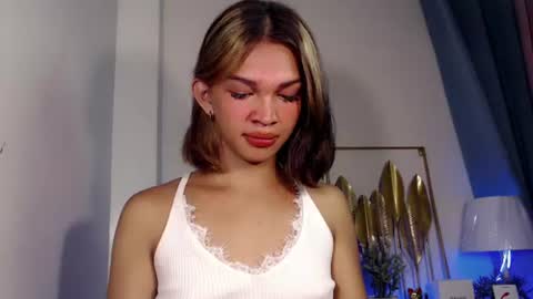 Snapshot of marryme_leixx chatting on 06/12/26, 04:44 LEIXX online show from 06/12/26, 04:44