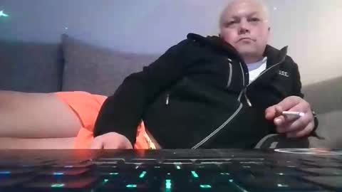 Snapshot of mars0481 chatting on 09/24/25, 10:51 mars0481 online show from 09/24/25, 10:51