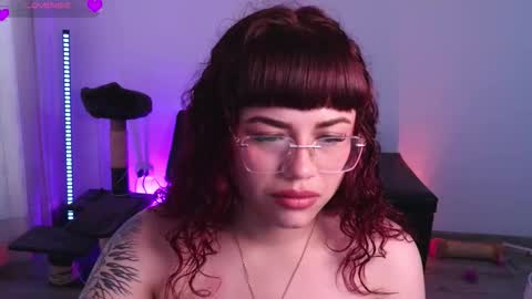 Marsdoll online show from 10/21/25, 07:03