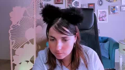 Snapshot of martaedams chatting on 09/09/25, 06:13 martaedams online show from 09/09/25, 06:13