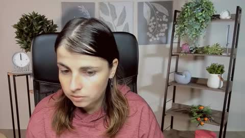 martaedams online show from 10/14/25, 06:14