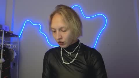 Snapshot of marthahoffman chatting on 01/17/26, 11:26 Ultimate Goddess online show from 01/17/26, 11:26