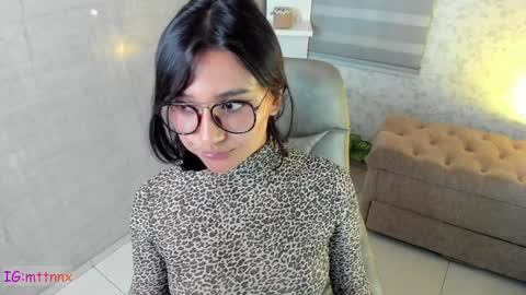 Martina online show from 12/17/24, 10:23
