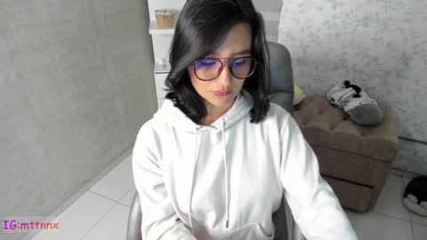 Martina online show from 02/06/25, 04:25