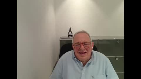 Snapshot of martin_1947 chatting on 10/04/25, 07:45 martin_1947 online show from 10/04/25, 07:45
