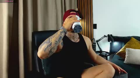 ONLYFANS Sotoandres   modelo independiente online show from 06/12/26, 12:09