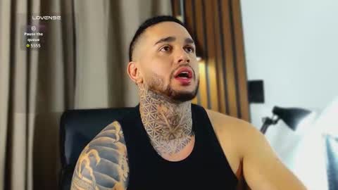 ONLYFANS Sotoandres   modelo independiente online show from 06/20/26, 12:58