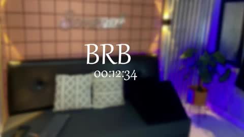 Snapshot of martin_killer chatting on 09/17/25, 01:18 Martin online show from 09/17/25, 01:18