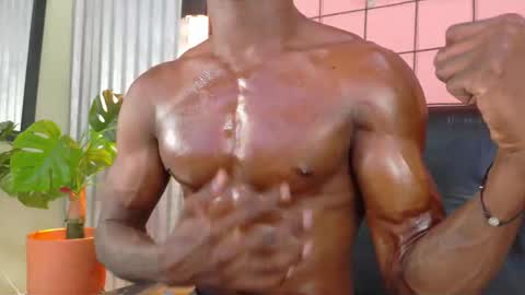 Snapshot of martin_killer chatting on 10/05/25, 01:37 Martin online show from 10/05/25, 01:37