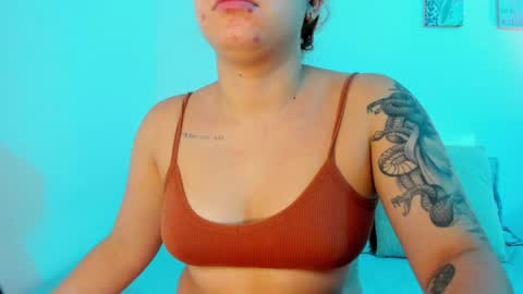 Snapshot of martina_connor1 chatting on 05/05/26, 10:56 C A R O L I N A online show from 05/05/26, 10:56