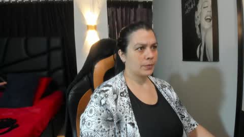   MARTINA   online show from 01/14/25, 11:53