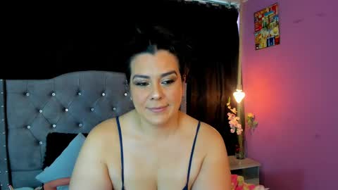   MARTINA   online show from 03/05/25, 12:00