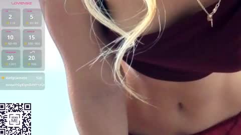 Martina online show from 11/19/25, 01:22