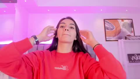 Martina online show from 10/04/25, 02:37