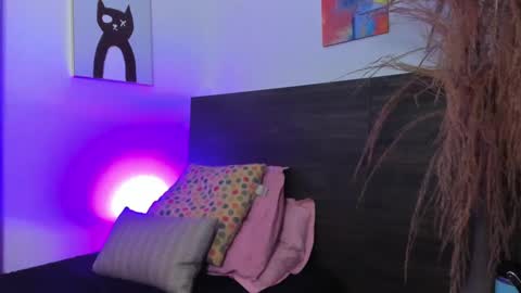 martina mIIler online show from 02/21/25, 01:00