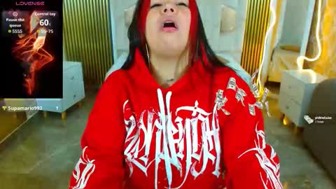 Hey im martina online show from 09/25/25, 03:43