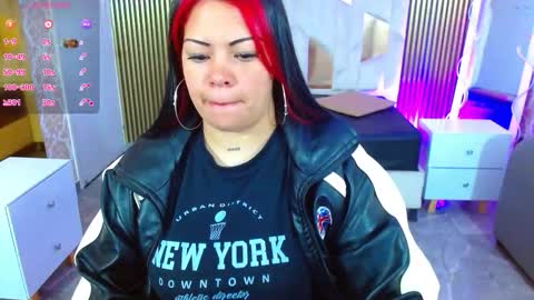 Hey im martina online show from 10/19/25, 03:18