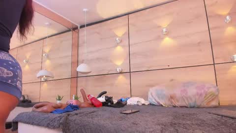 martina touss  online show from 05/02/26, 01:16