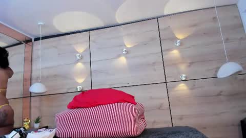 martina touss  online show from 06/25/26, 01:04