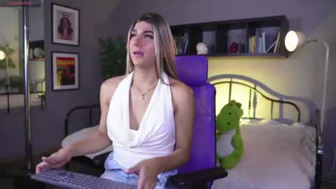 martinaa_rose online show from 06/17/26, 12:50