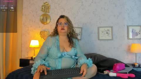 Martina Caicedo online show from 06/05/26, 10:43