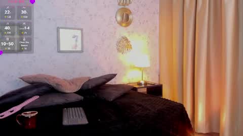 Martina Caicedo online show from 07/10/26, 11:13