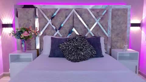 Snapshot of martinagarcia__ chatting on 12/21/25, 06:59 Martina Garcia online show from 12/21/25, 06:59