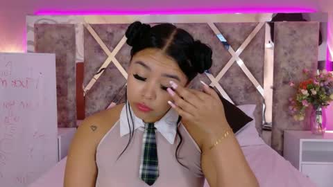 Martina Garcia online show from 05/19/26, 01:56