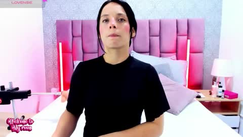 martina rizzi online show from 10/29/25, 03:53