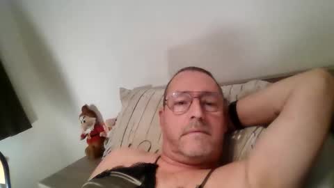 Hotguy61 online show from 09/30/25, 08:03